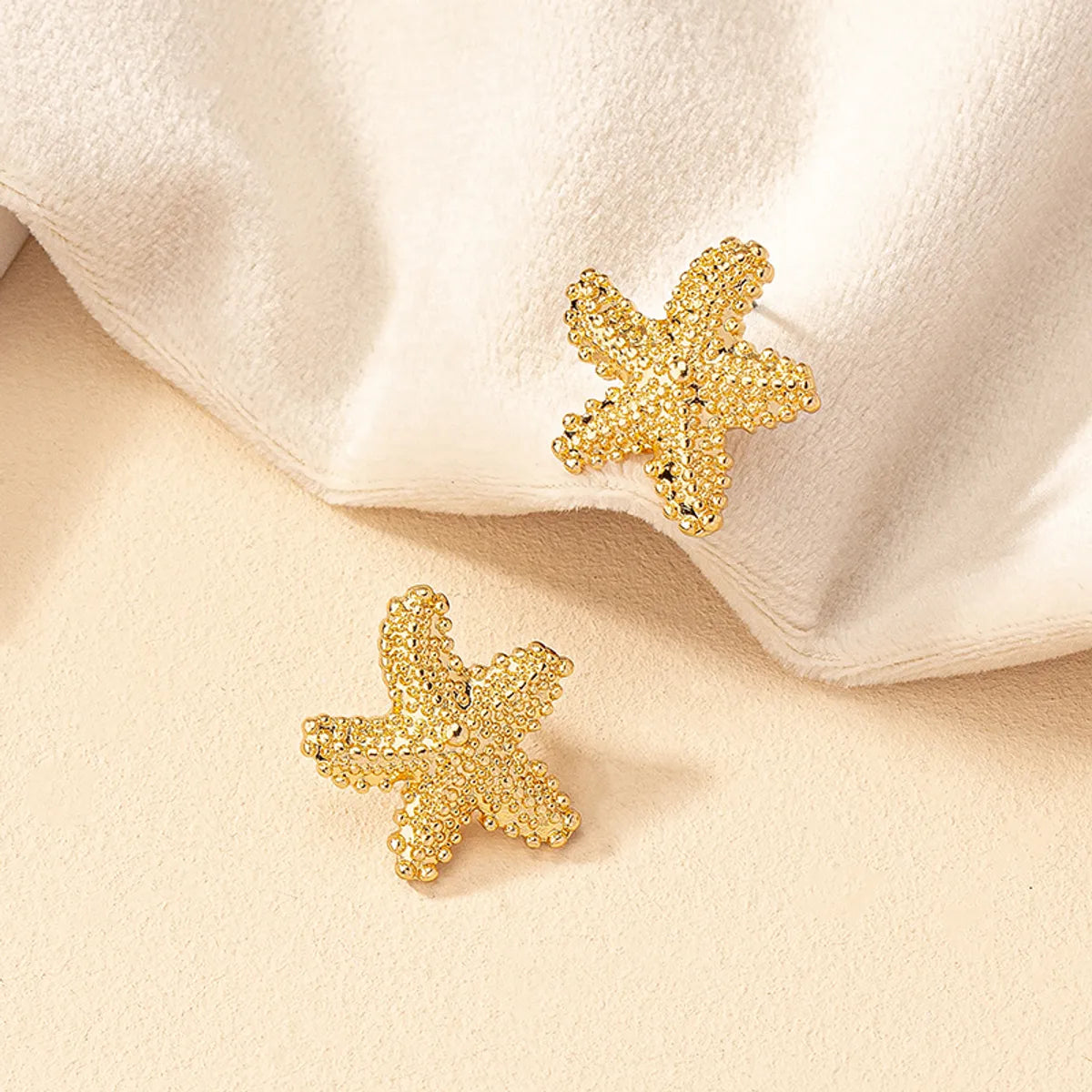 1 Pair Simple Style Starfish Plating Alloy Ear Studs