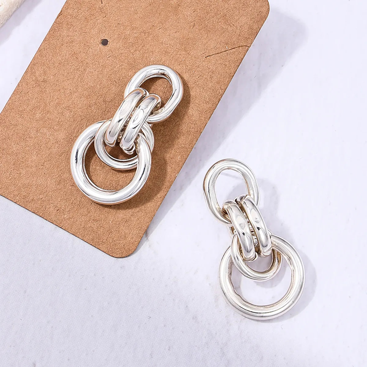 1 Pair Simple Style Streetwear Commute Geometric Ferroalloy Drop Earrings