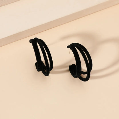 1 Pair Simple Style Streetwear Geometric Flocking Ear Studs