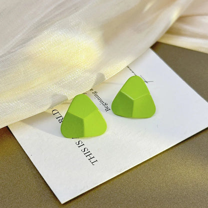 1 Pair Simple Style Triangle Alloy Ear Studs