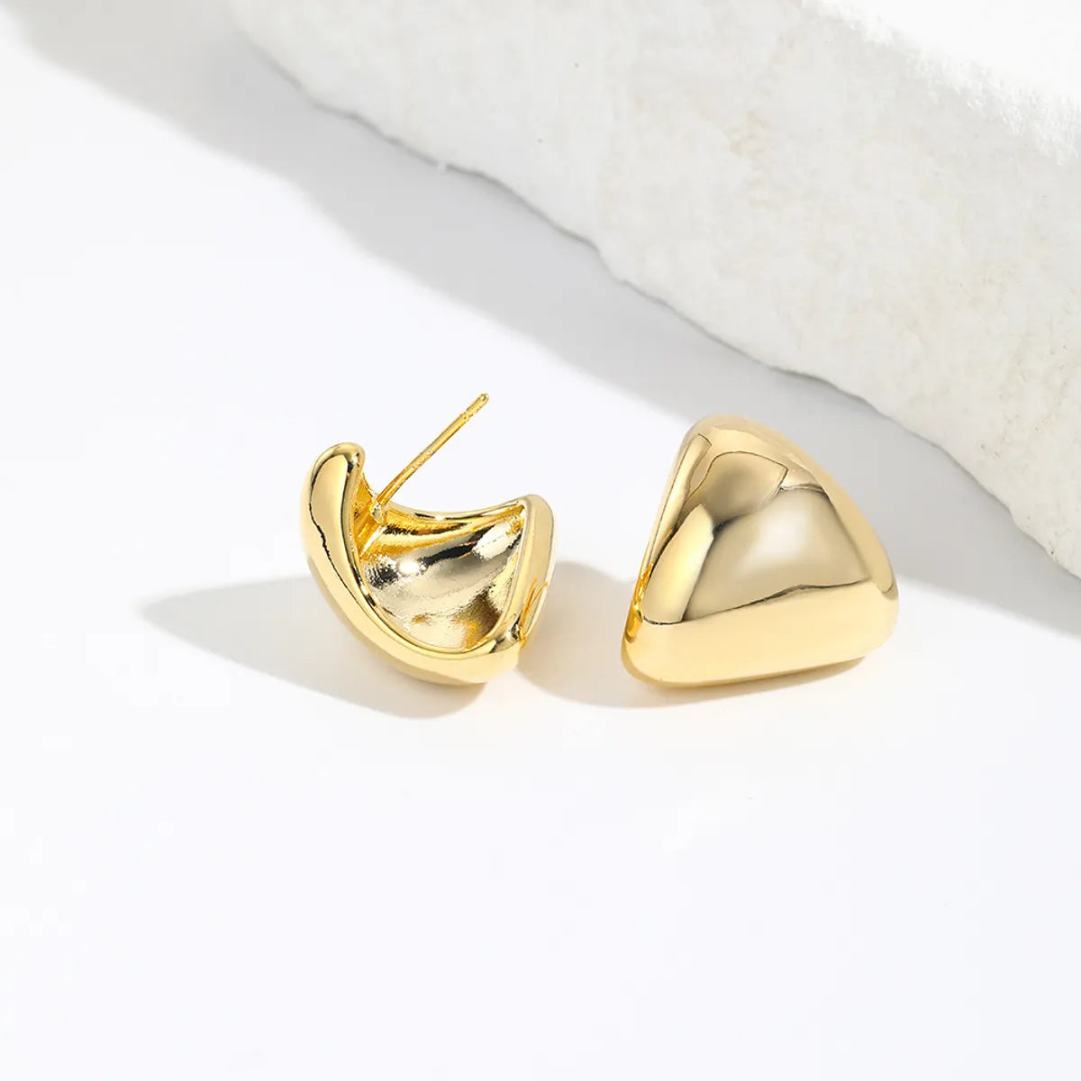 1 Pair Simple Style Triangle Plating Brass 18k Gold Plated Ear Studs