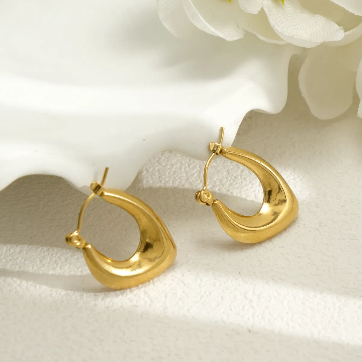 1 Pair Simple Style U Shape Asymmetrical 304 Stainless Steel 18K Gold Plated Earrings