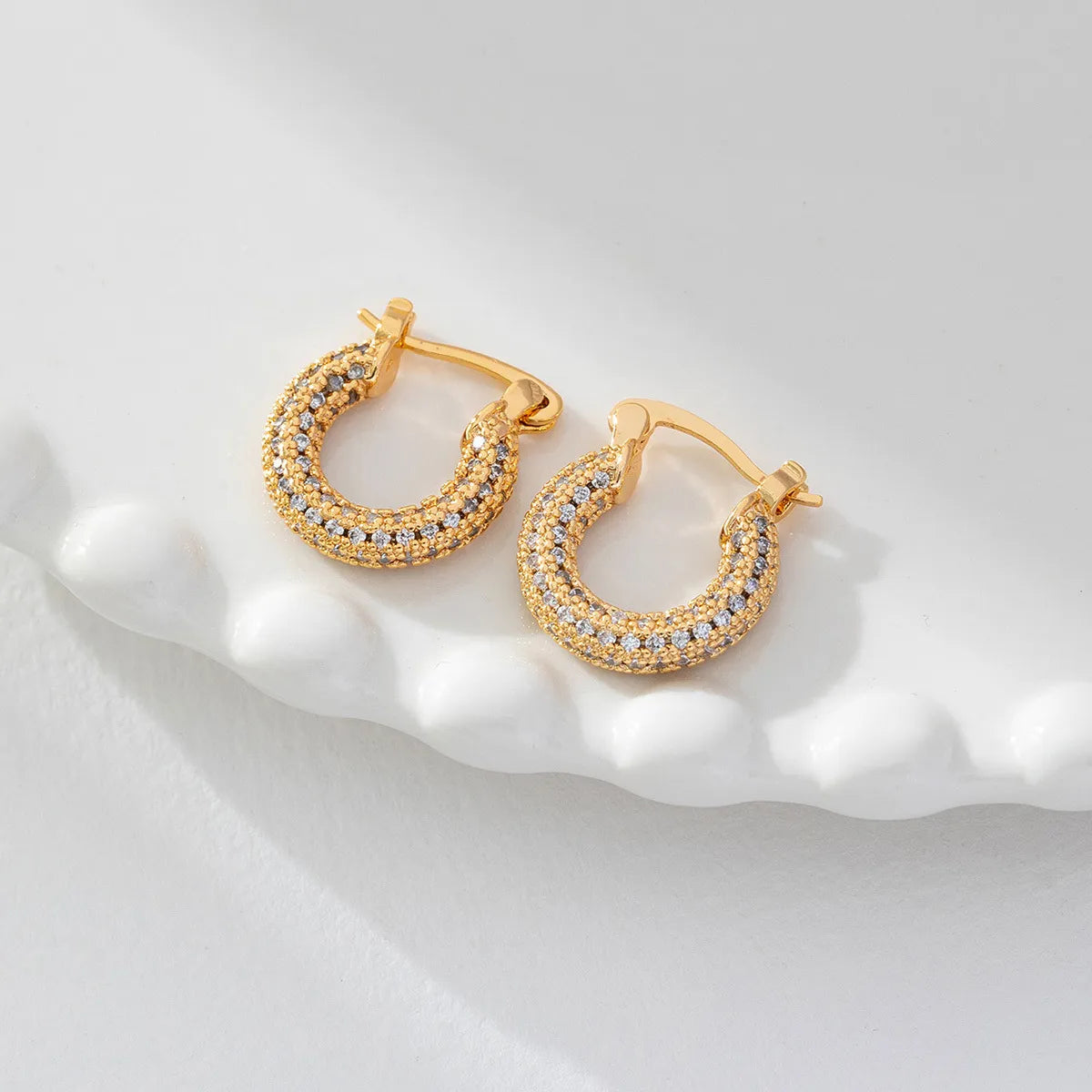 1 Pair Simple Style U Shape Plating Copper Zircon 18K Gold Plated Earrings