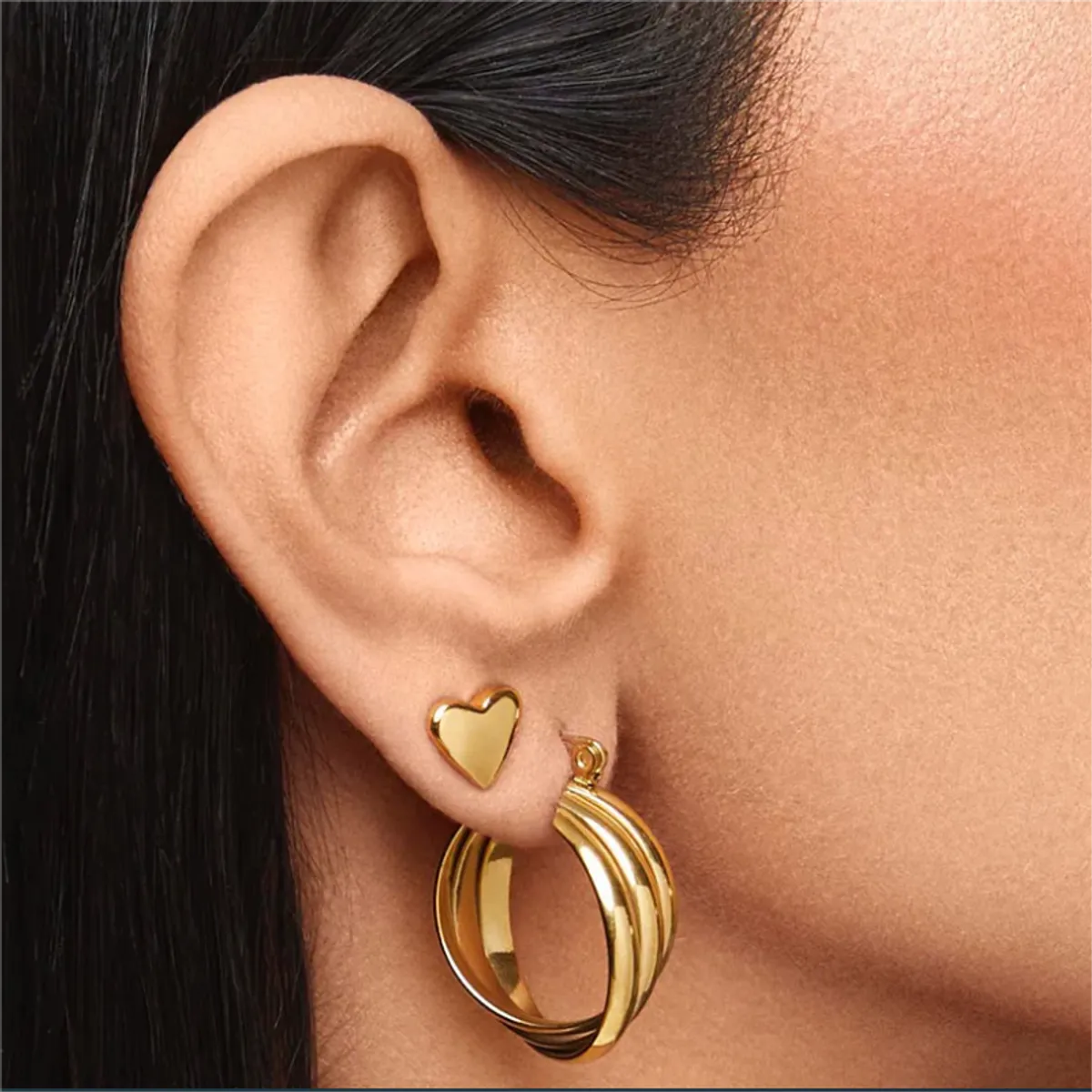 1 Pair Simple Style U Shape Round Solid Color Polishing Plating 304 Stainless Steel 18K Gold Plated Earrings