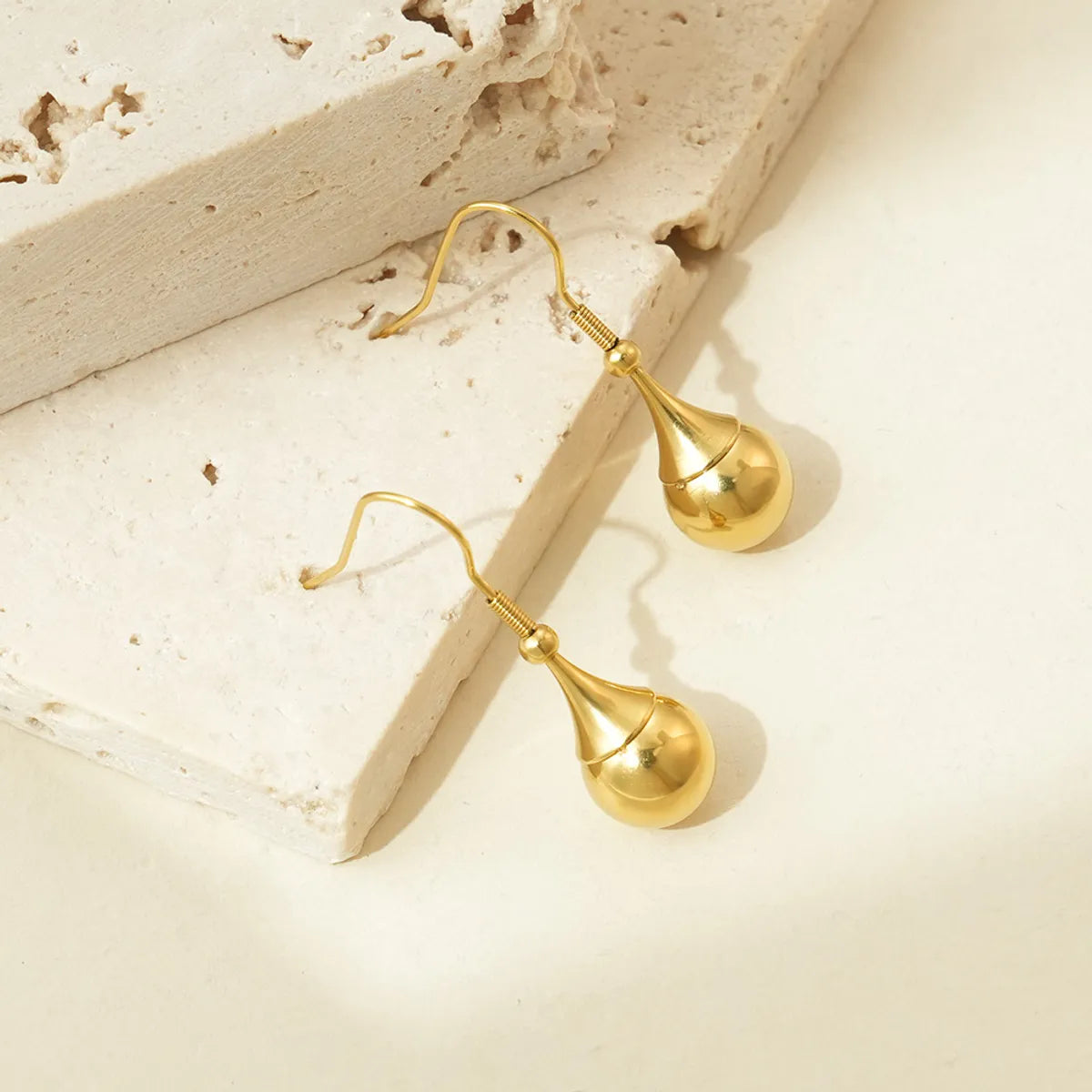 1 Pair Simple Style Water Droplets 304 Stainless Steel 14K Gold Plated Drop Earrings