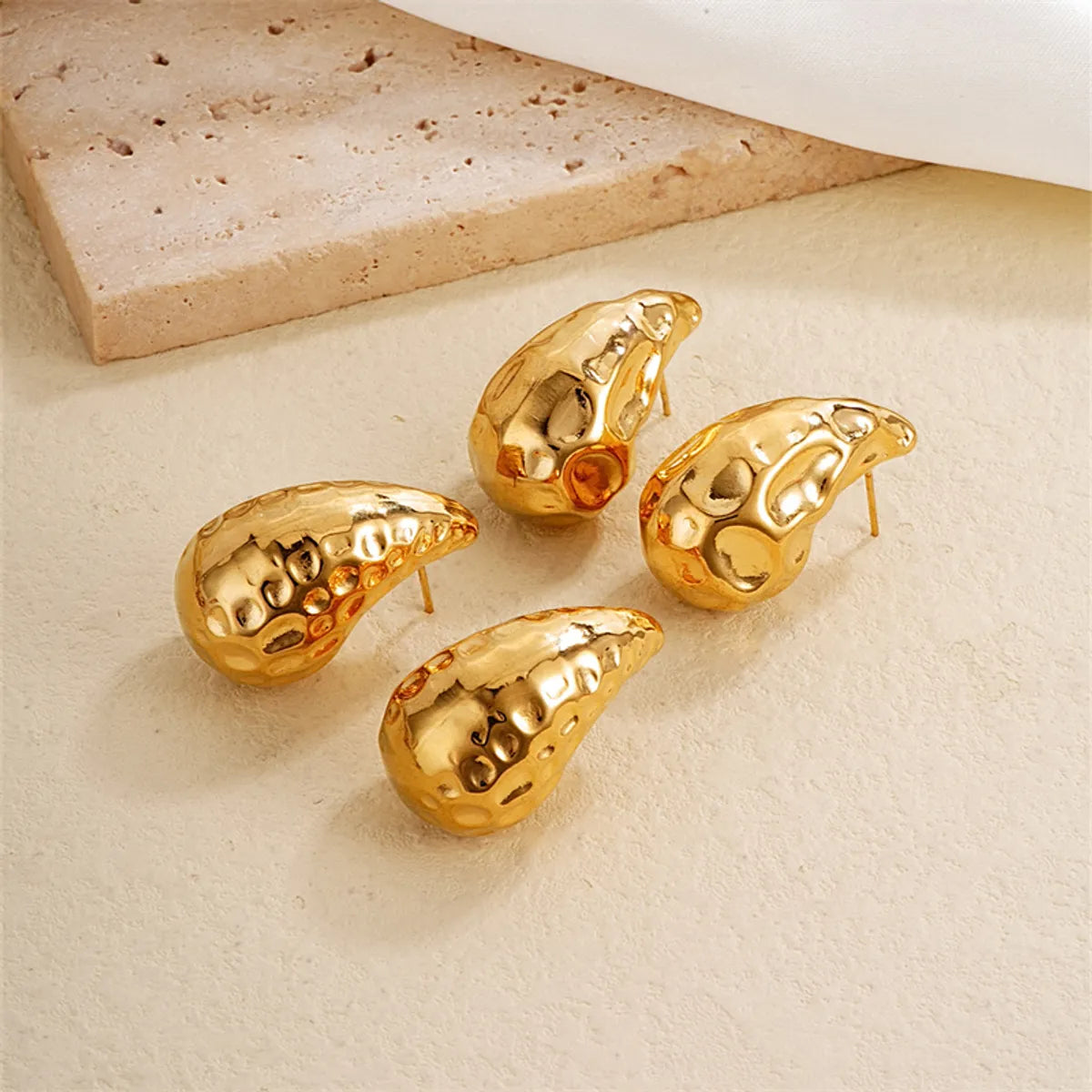 1 Pair Simple Style Water Droplets Plating Stainless Steel Gold Plated Ear Studs