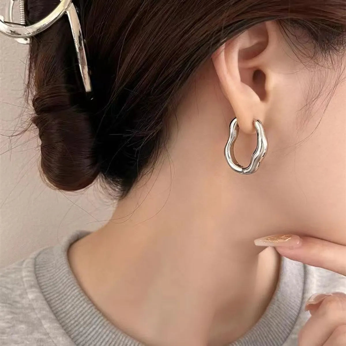 1 Pair Solid Color Irregular Plating Alloy Silver Plated Earrings