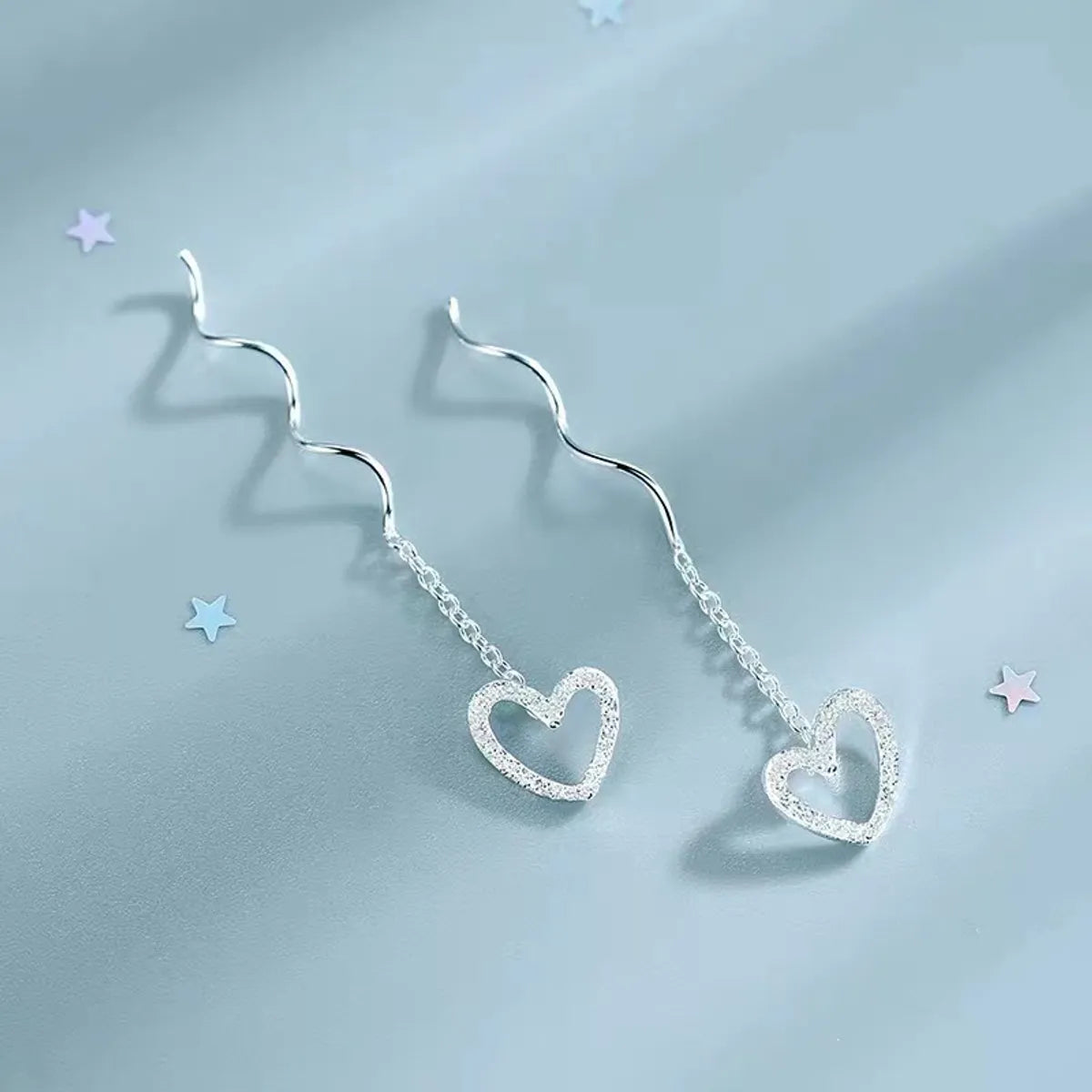 1 Pair Sterling Silver Heart Shape Ear Line