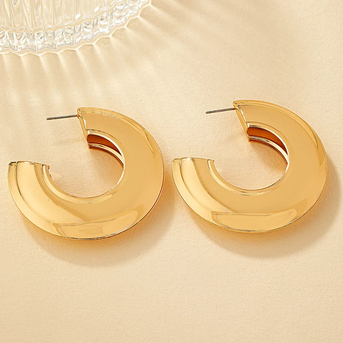 1 Pair Streetwear C Shape Plating Alloy Ear Studs