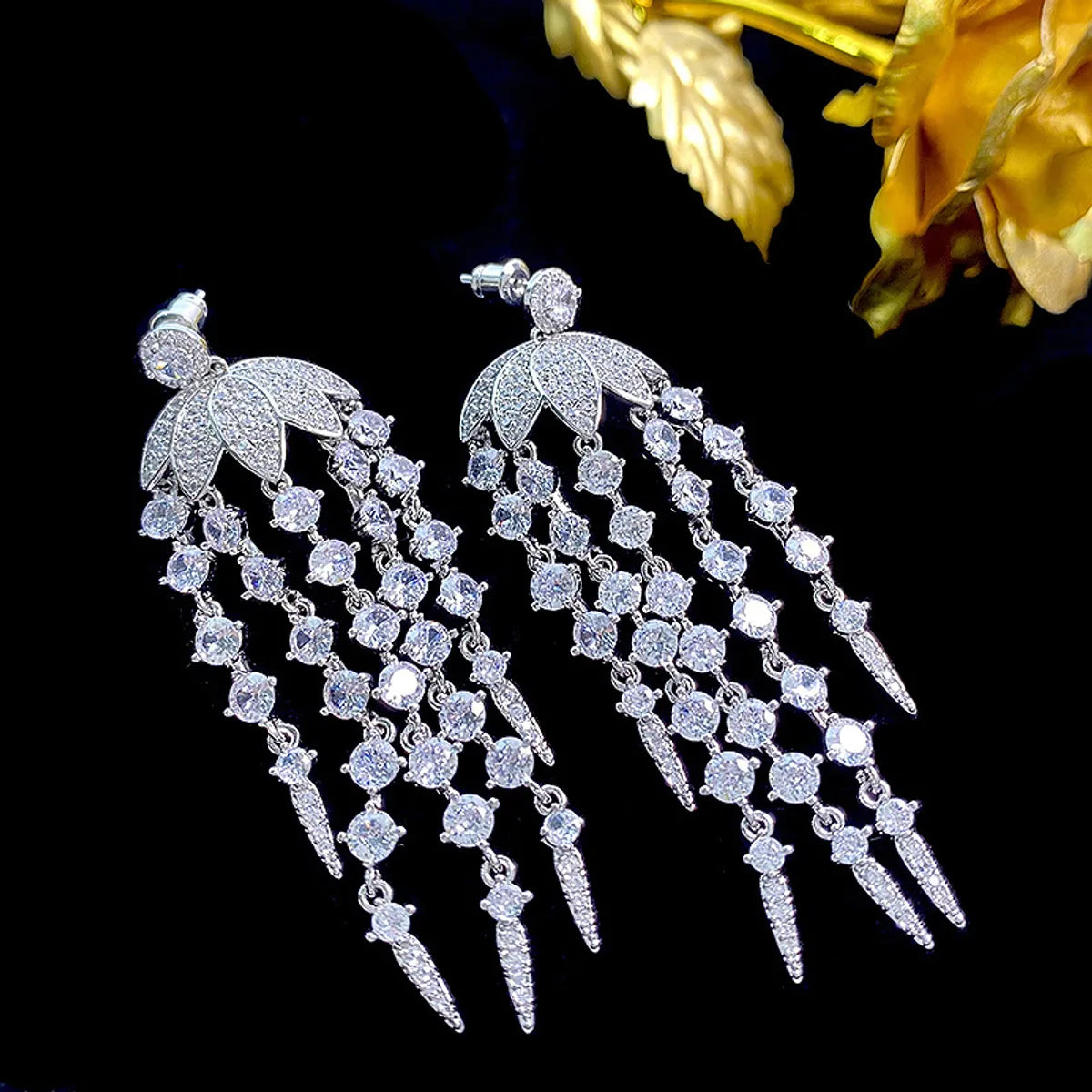 1 Pair Streetwear Geometric Tassel Inlay Copper Zircon Drop Earrings