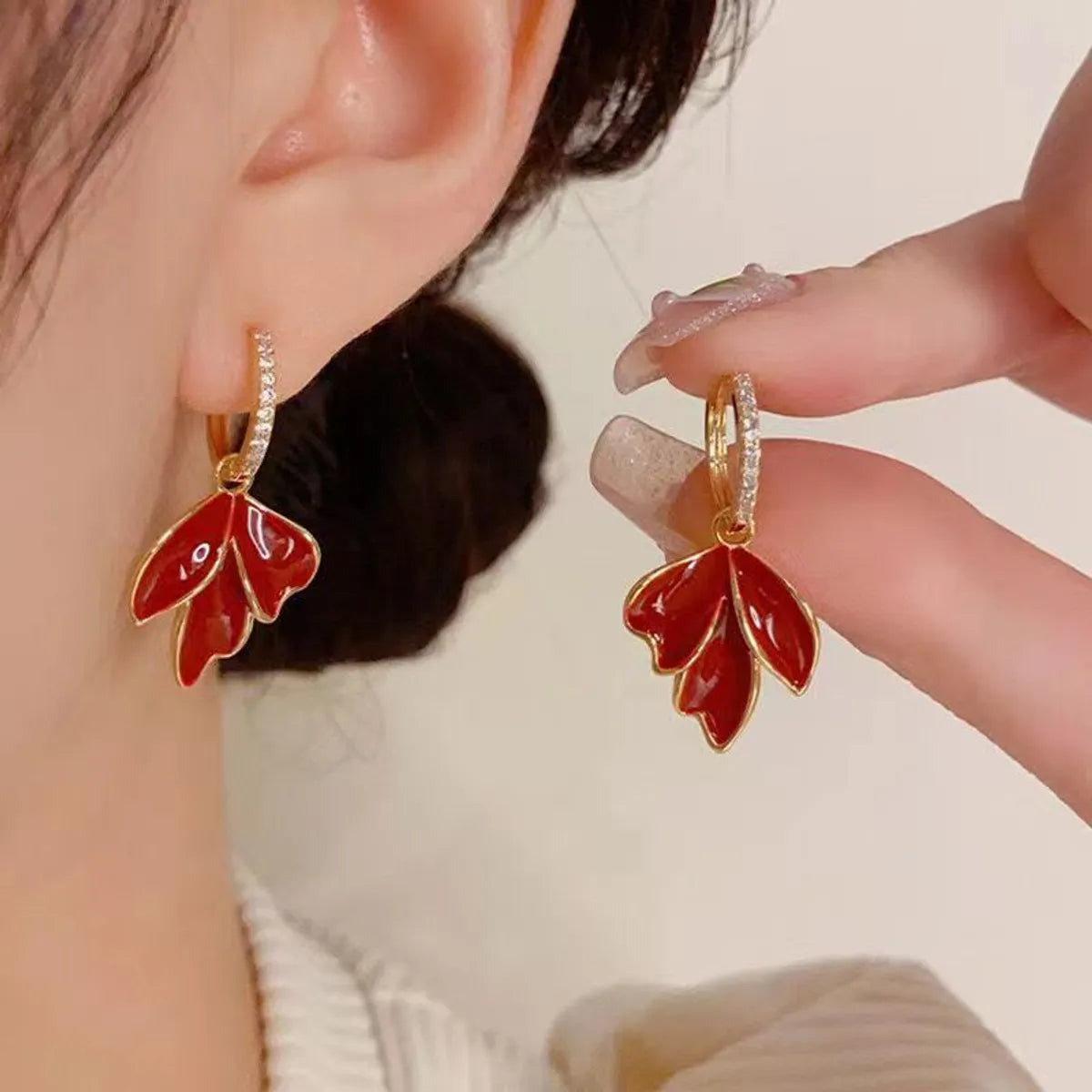 1 Pair Streetwear Leaves Plating Alloy Gold Plated Drop Earrings