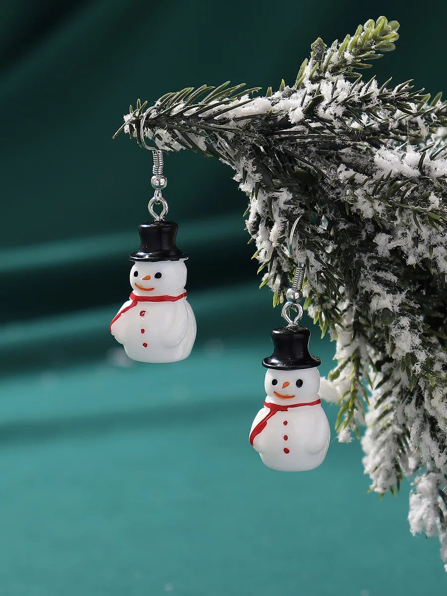 1 Pair Sweet British Style Snowman Three-dimensional Resin Drop Earrings