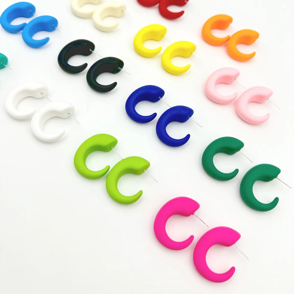 1 Pair Sweet C Shape Geometric Arylic Ear Studs