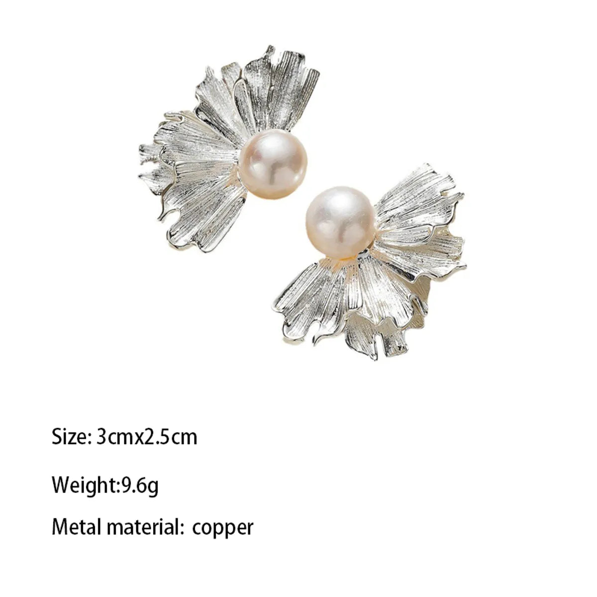 1 Pair Sweet Classic Style Maple Leaf Pearl Plating Inlay Carving Brass Pearl Zircon Gold Plated Drop Earrings Ear Studs