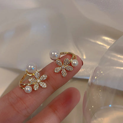 1 Pair Sweet Commute Flower Plating Inlay Alloy Artificial Diamond Earrings