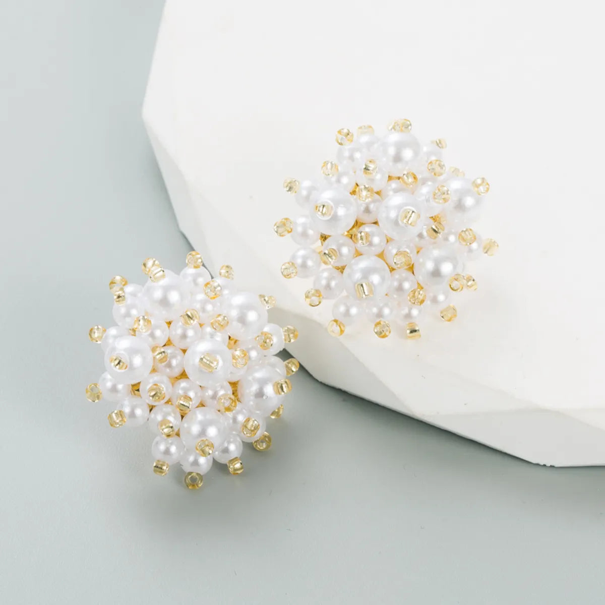 1 Pair Sweet Flower Beaded Pearl Plating Alloy Gold Plated Silver Plated Ear Studs