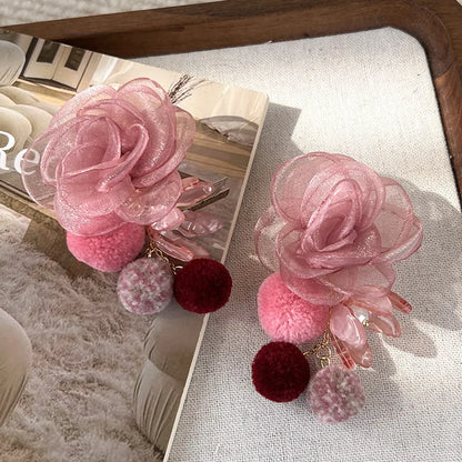 1 Pair Sweet Flower Hairball Gauze Drop Earrings