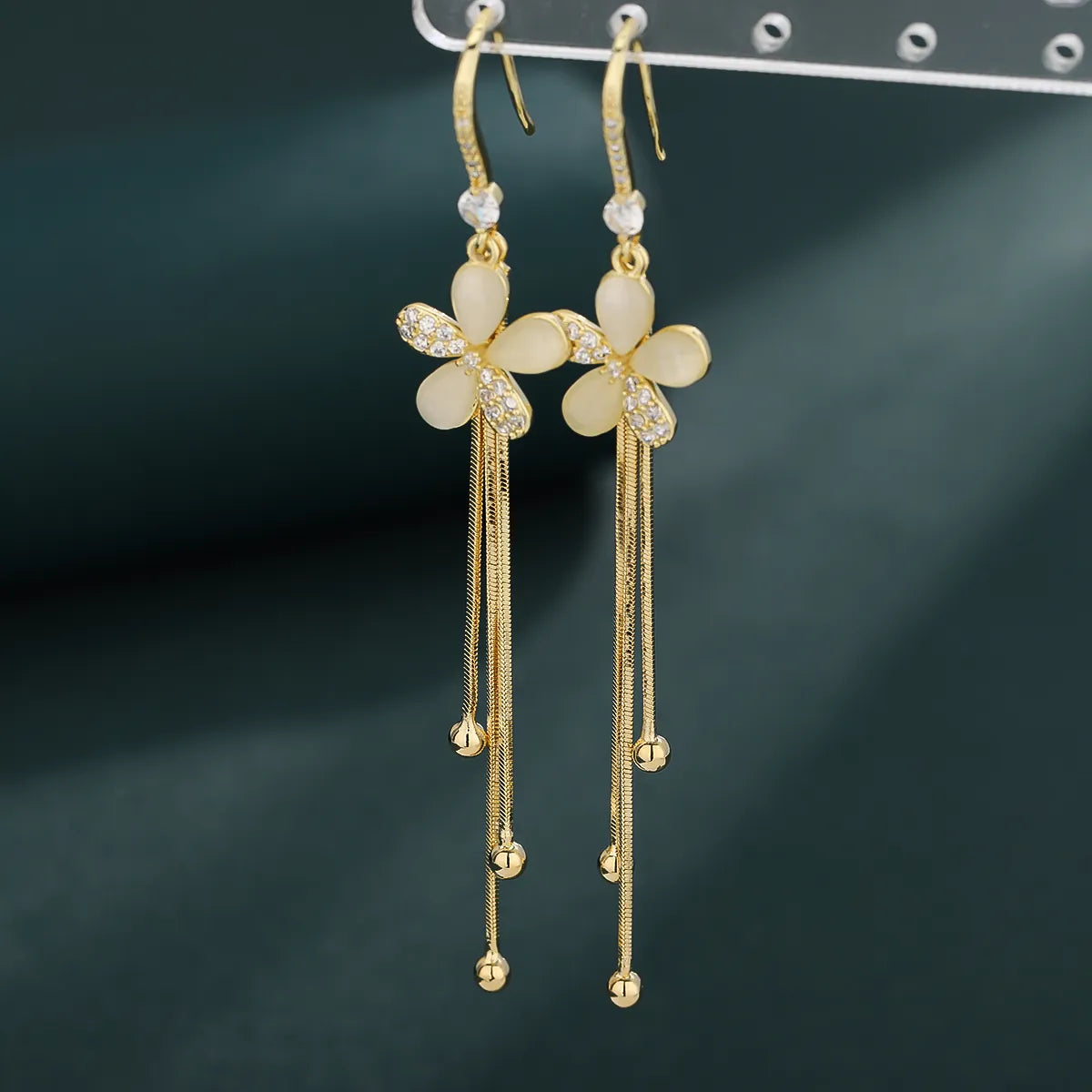 1 Pair Sweet Flower Tassel Plating Inlay Copper Zircon Drop Earrings