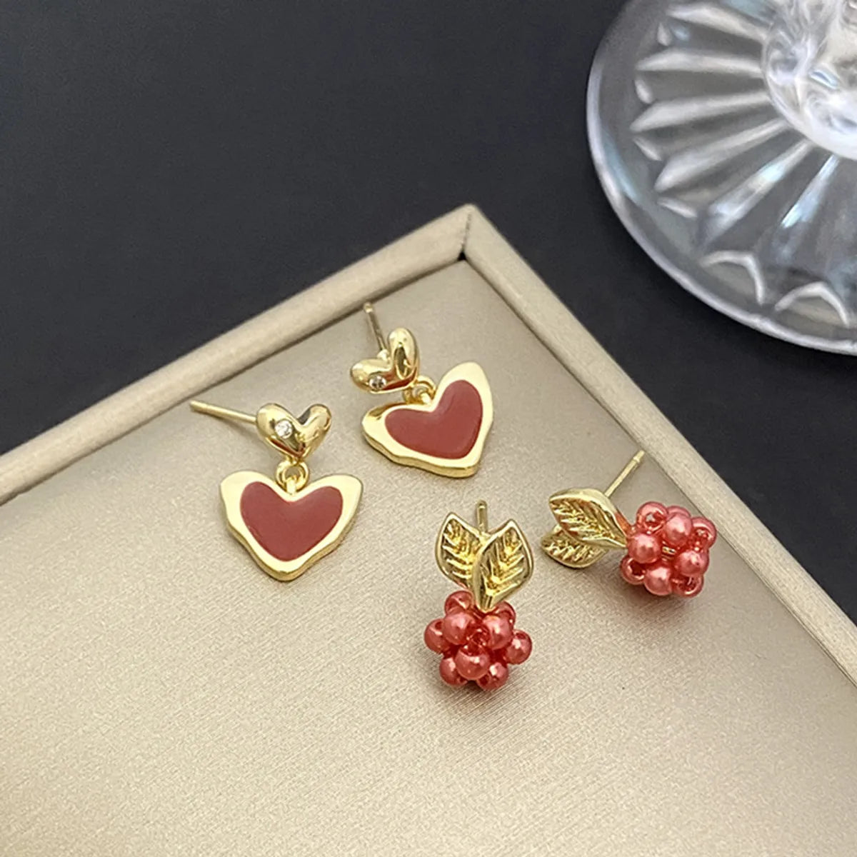 1 Pair Sweet Fruit Heart Shape Enamel Alloy Ear Studs