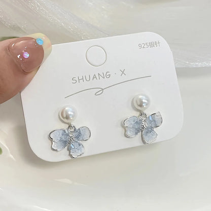 1 Pair Sweet Heart Shape Butterfly Zinc Alloy Ear Studs