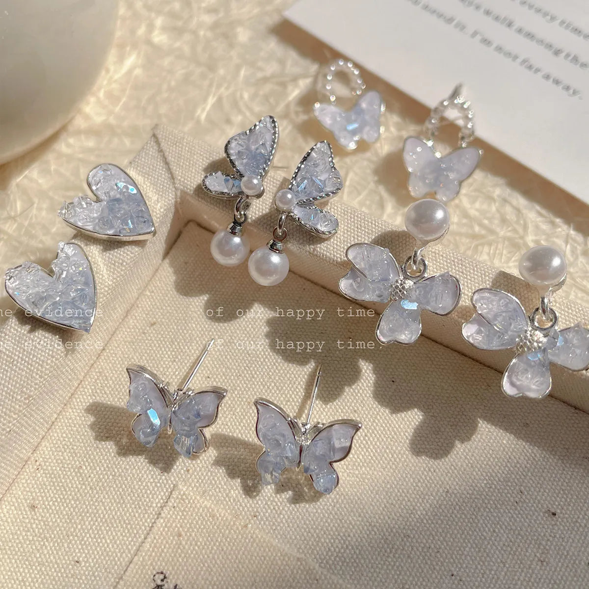 1 Pair Sweet Heart Shape Butterfly Zinc Alloy Ear Studs