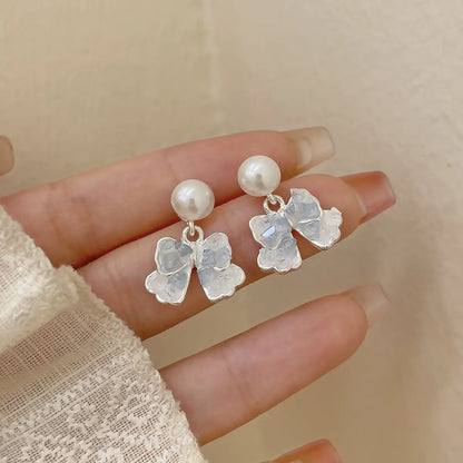 1 Pair Sweet Heart Shape Butterfly Zinc Alloy Ear Studs