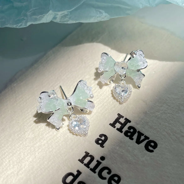 1 Pair Sweet Heart Shape Flower Fish Tail Artificial Crystal Alloy Earrings