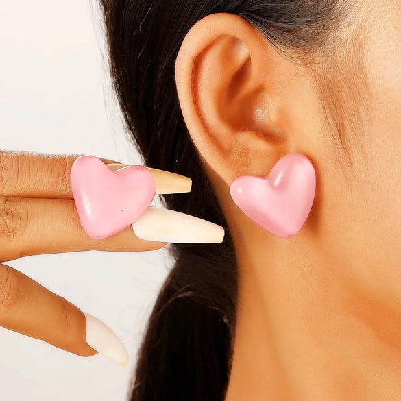 1 Pair Sweet Heart Shape Plastic Resin Ear Studs