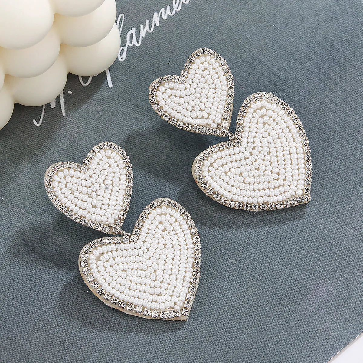 1 Pair Sweet Heart Shape Seed Bead Drop Earrings