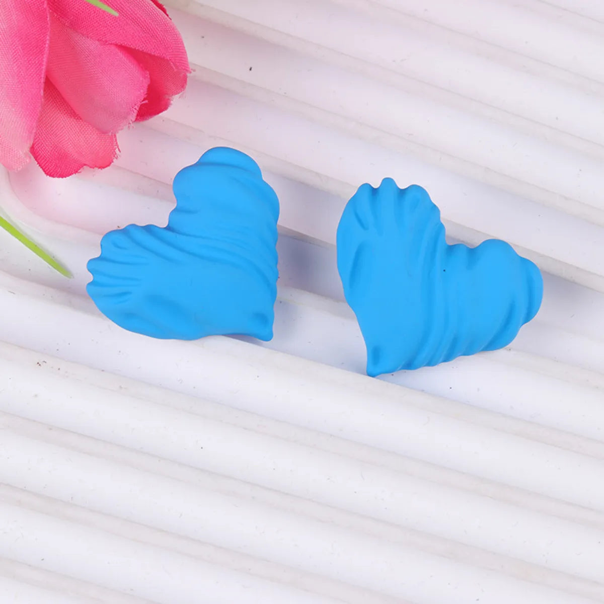 1 Pair Sweet Heart Shape Spray Paint Arylic Ear Studs