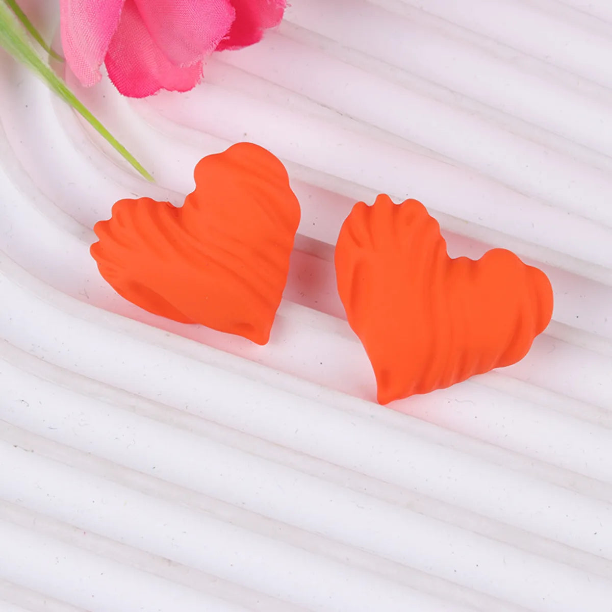 1 Pair Sweet Heart Shape Spray Paint Arylic Ear Studs