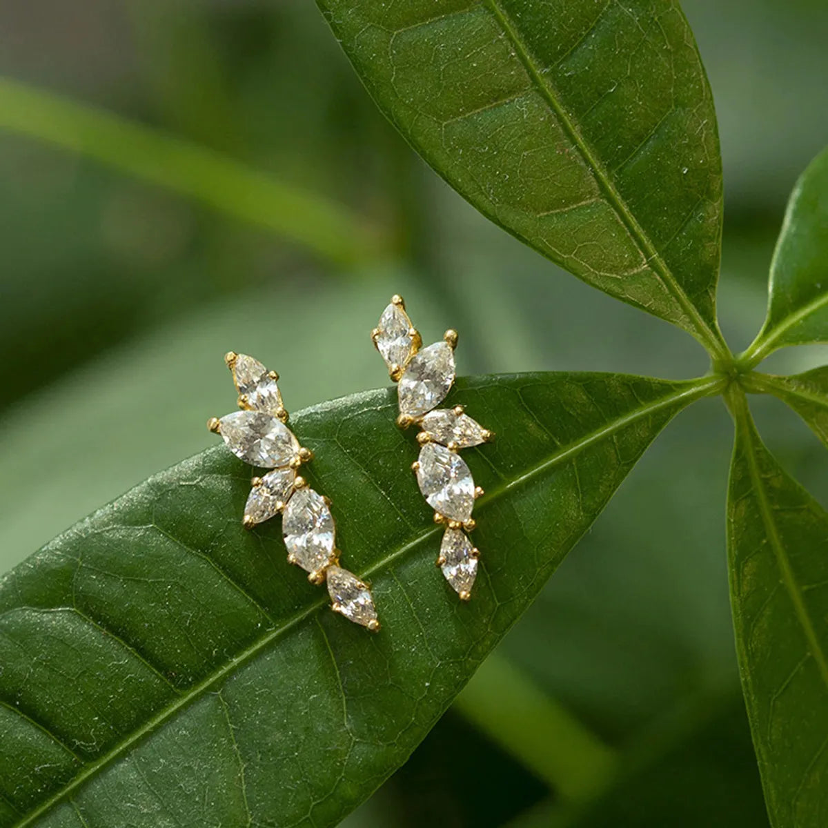 1 Pair Sweet Leaf Flower Inlay Copper Zircon Ear Studs