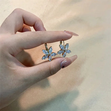 1 Pair Sweet Shiny Flower Plating Inlay Copper Zircon Gold Plated Earrings