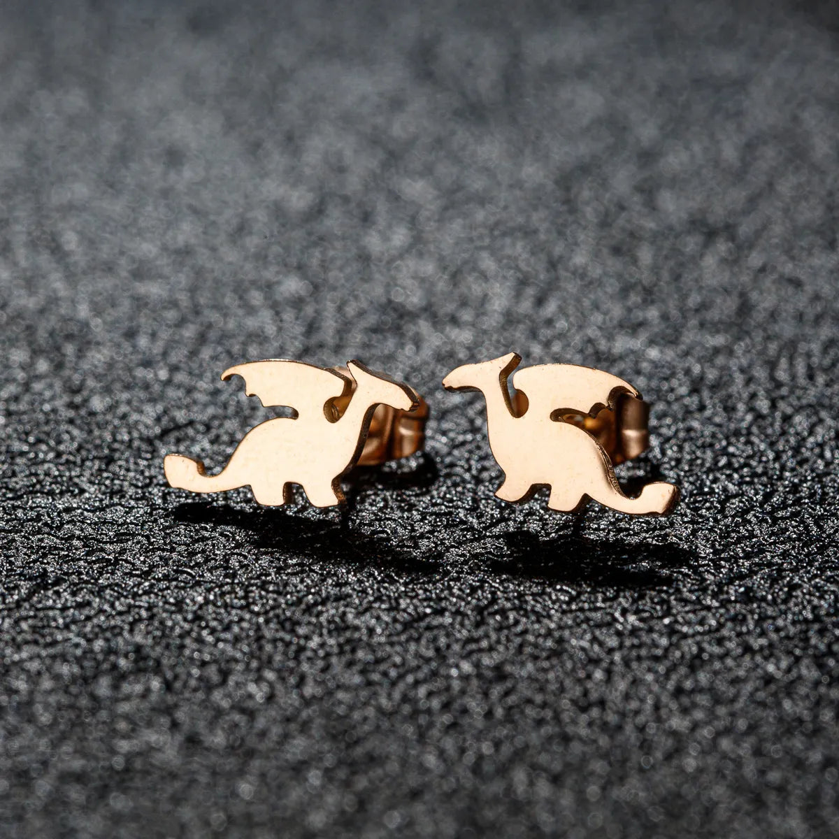 1 Pair Sweet Simple Style Artistic Heart Shape Butterfly Polishing 304 Stainless Steel 18K Gold Plated Ear Studs