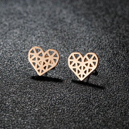 1 Pair Sweet Simple Style Artistic Heart Shape Butterfly Polishing 304 Stainless Steel 18K Gold Plated Ear Studs