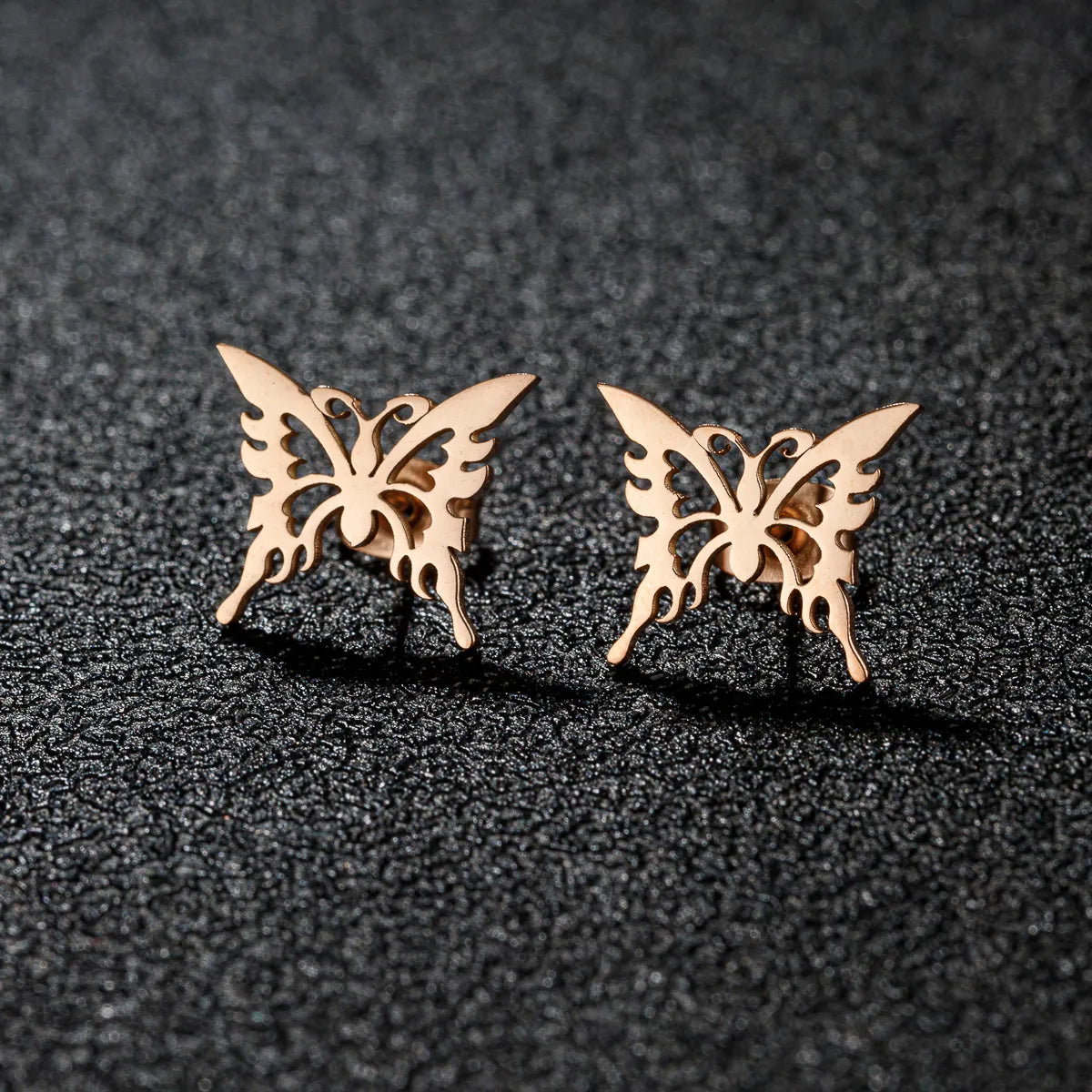 1 Pair Sweet Simple Style Artistic Heart Shape Butterfly Polishing 304 Stainless Steel 18K Gold Plated Ear Studs