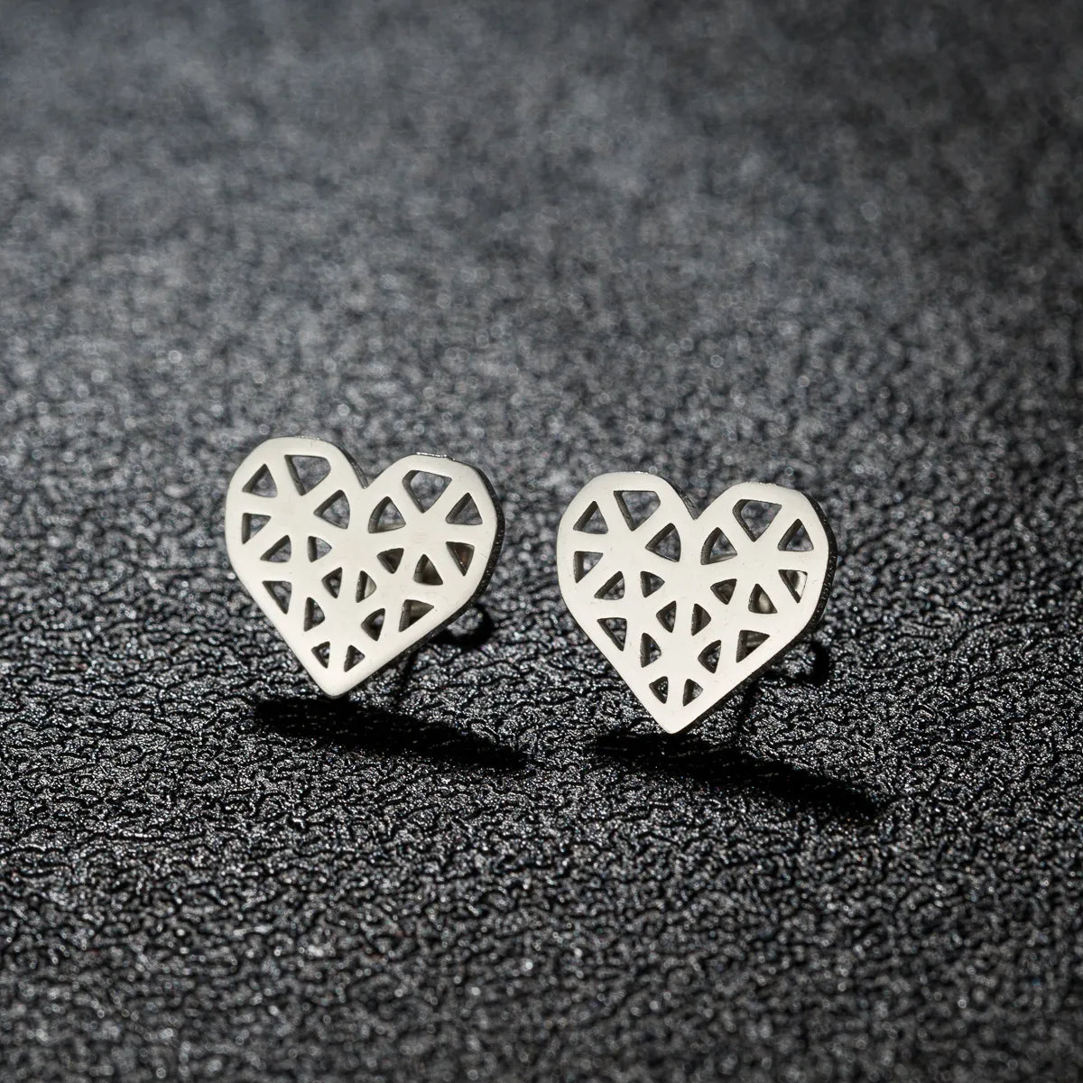 1 Pair Sweet Simple Style Artistic Heart Shape Butterfly Polishing 304 Stainless Steel 18K Gold Plated Ear Studs