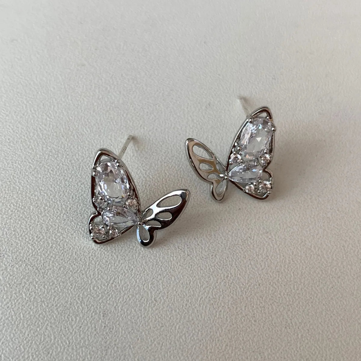 1 Pair Sweet Simple Style Butterfly Plating Inlay Copper Zircon 18K Gold Plated Ear Studs