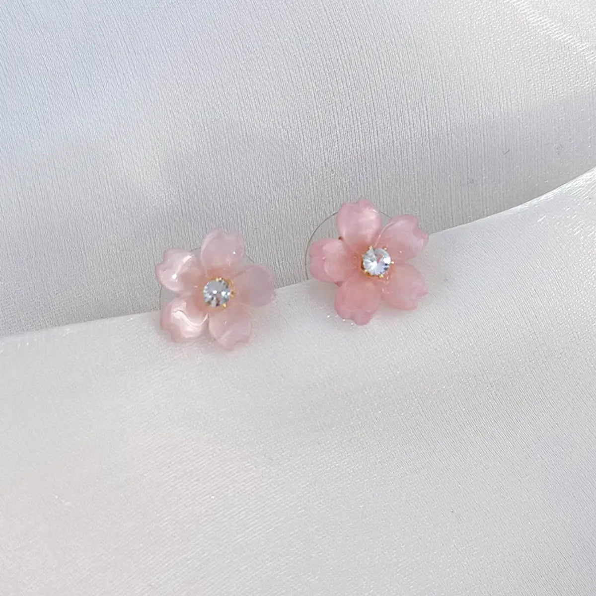 1 Pair Sweet Simple Style Flower Inlay Alloy Alloy Pearl Drop Earrings