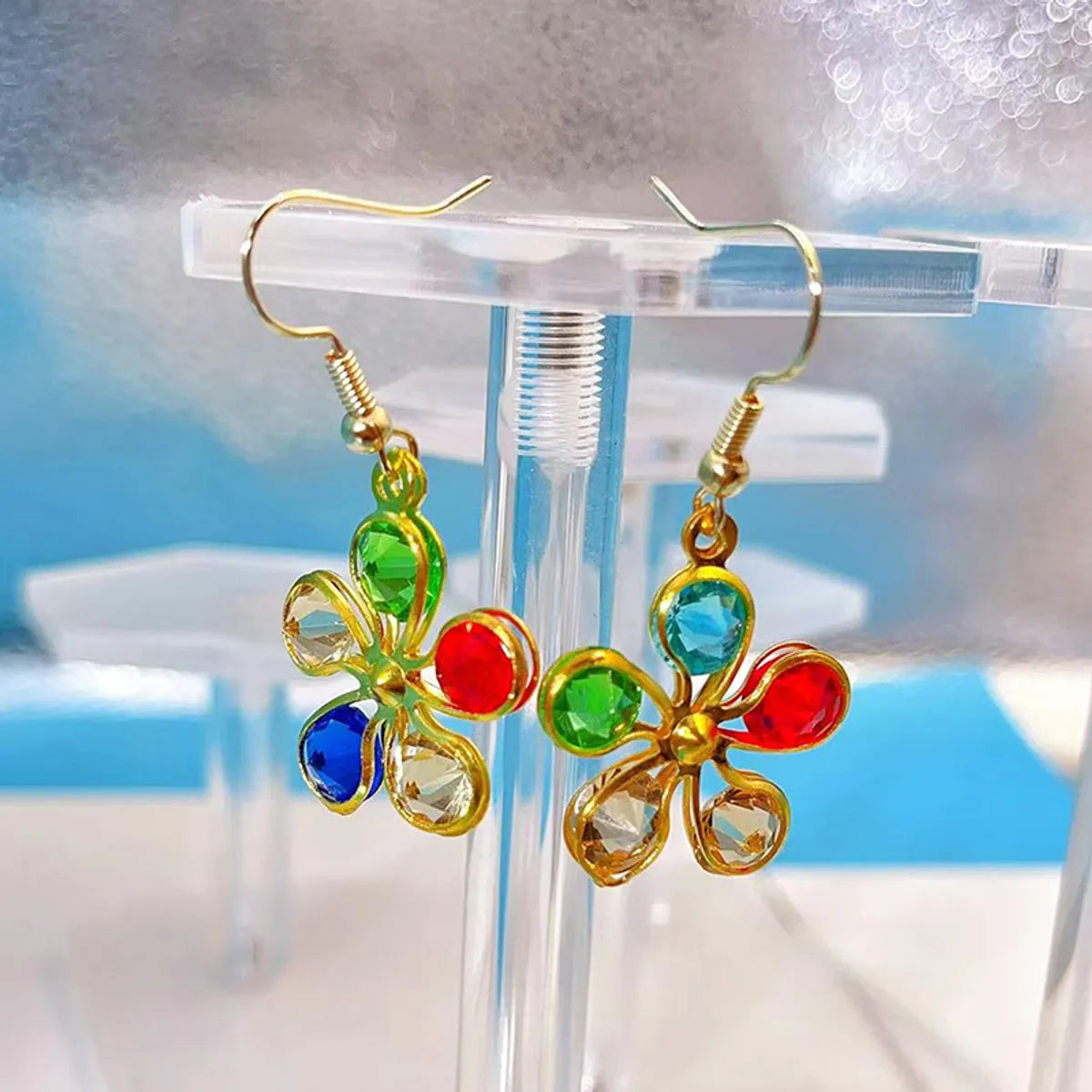 1 Pair Sweet Simple Style Flower Plating Inlay Alloy Artificial Gemstones Rhinestones 14k Gold Plated Drop Earrings