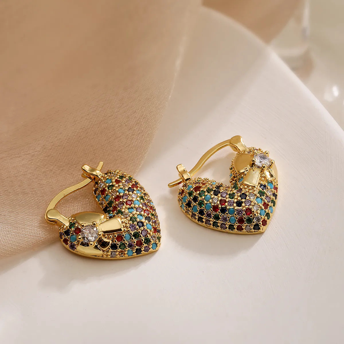 1 Pair Sweet Simple Style Heart Shape Plating Inlay Copper Zircon 18k Gold Plated Earrings