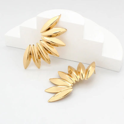 1 Pair Sweet Simple Style Leaves Plating Iron Gold Plated Ear Studs