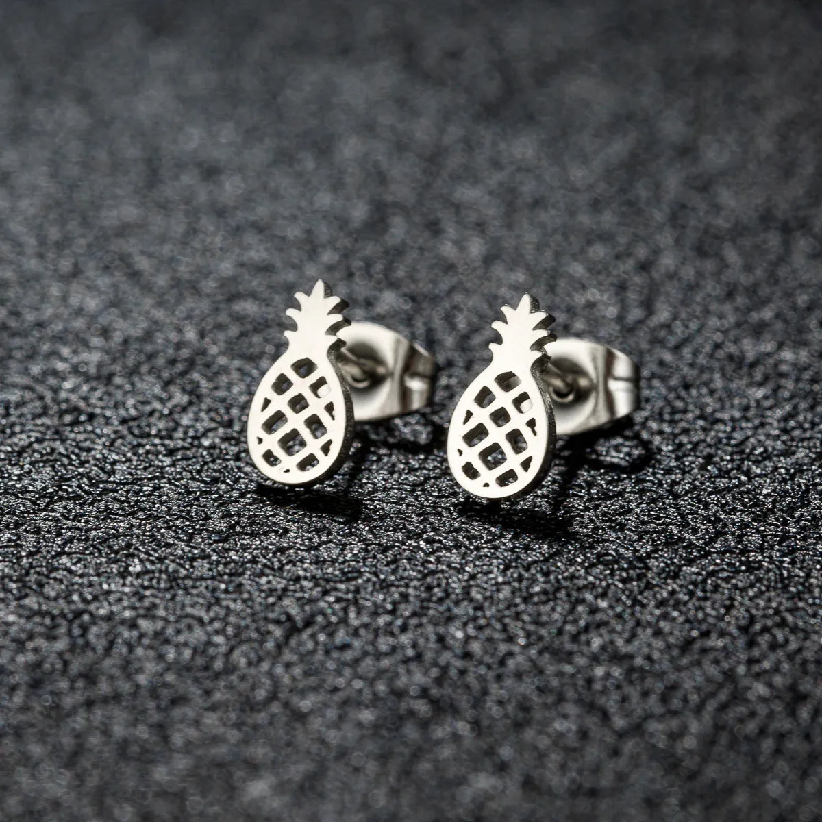 1 Pair Sweet Simple Style Pineapple Snowflake Polishing 304 Stainless Steel 18K Gold Plated Ear Studs