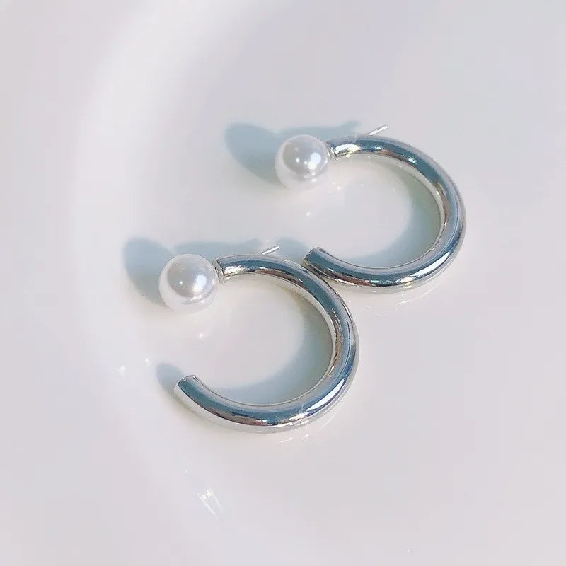 1 Pair Sweet Simple Style Round Inlay Alloy Artificial Pearls Ear Studs