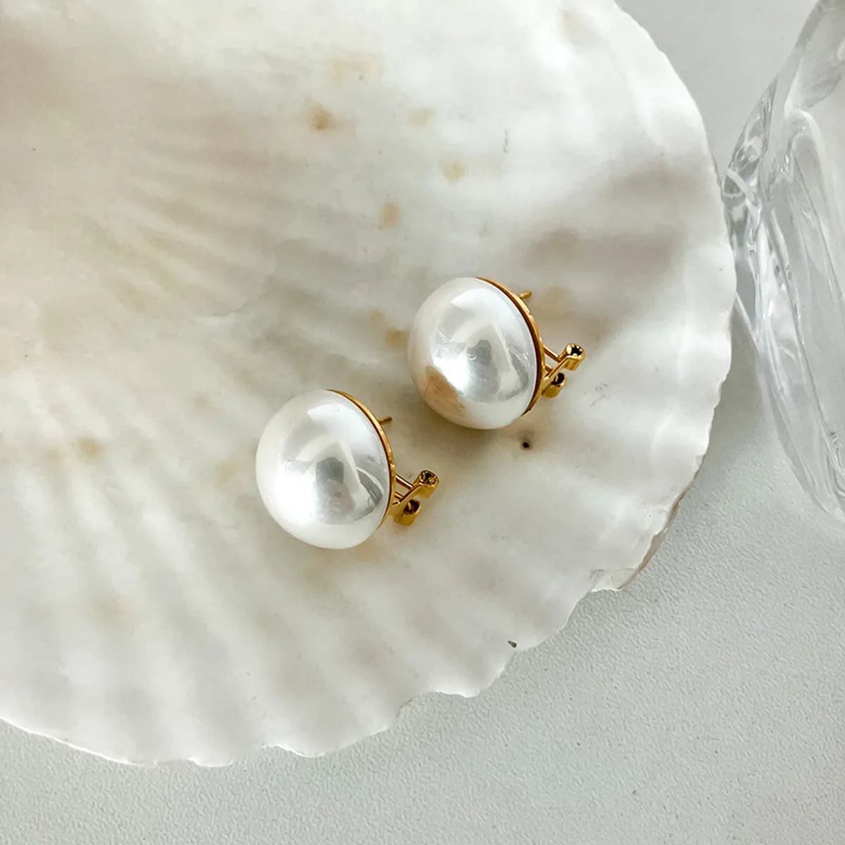 1 Pair Sweet Simple Style Round Oval Plating Inlay Stainless Steel Pearl Gold Plated Ear Studs