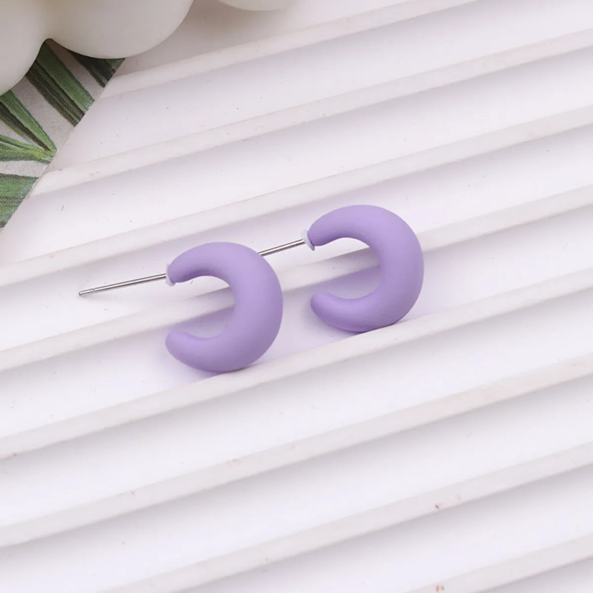 1 Pair Sweet Solid Color Spray Paint Arylic Ear Studs