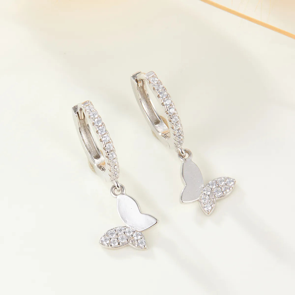 1 Pair Sweet Streetwear Butterfly Inlay Sterling Silver Zircon White Gold Plated Gold Plated Drop Earrings