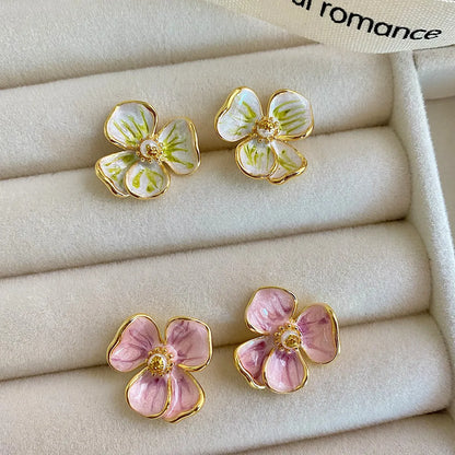 1 Pair Tropical Sweet Flower-De- Polishing Patchwork Plating Copper Freshwater Pearl 18K Gold Plated Ear Studs