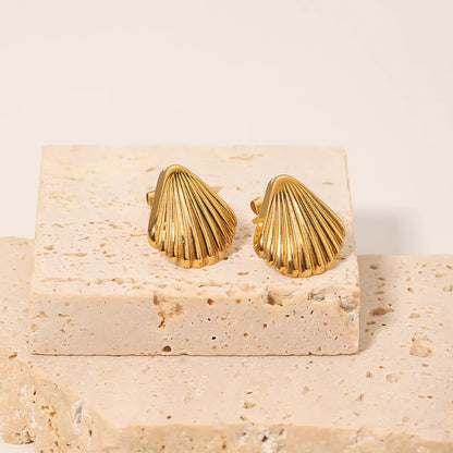 1 Pair Vacation Beach Scallop Shell Polishing Plating Stainless Steel 18K Gold Plated Ear Studs