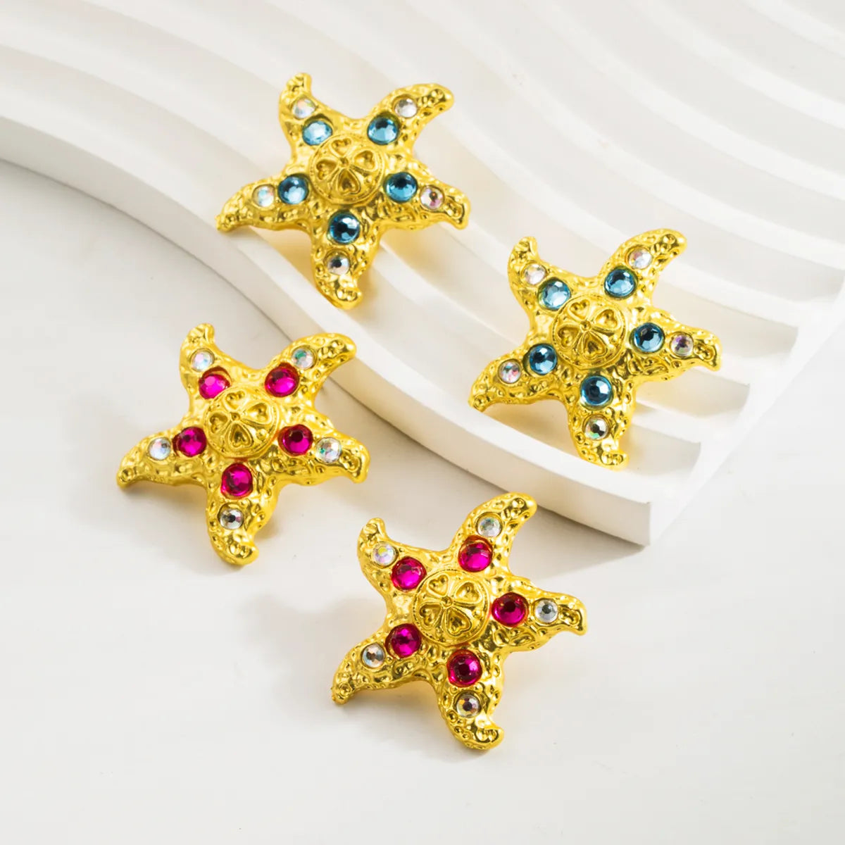 1 Pair Vacation Beach Starfish Inlay Alloy Rhinestones Gold Plated Ear Studs